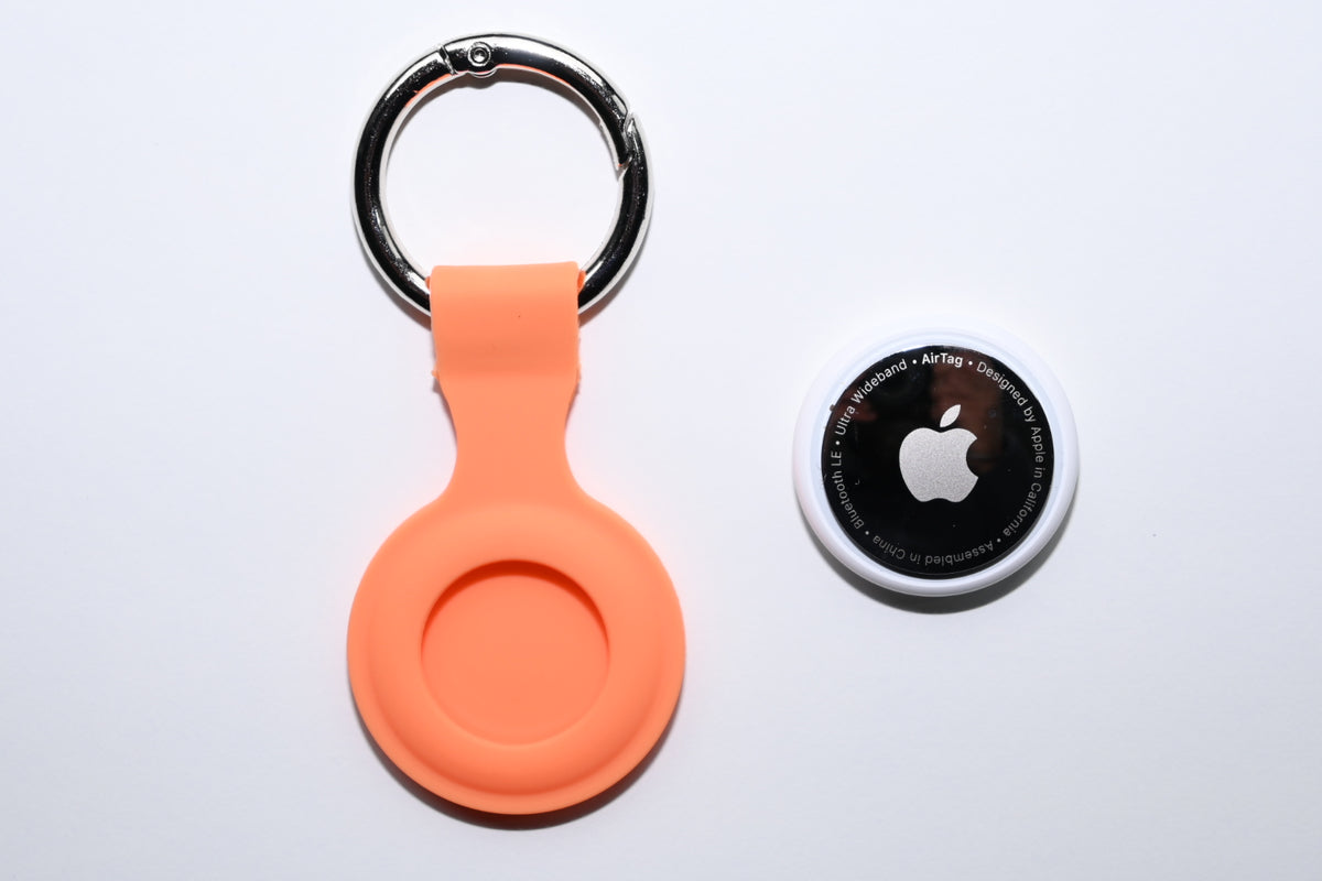 Apple AirTag 2nd Generation 2026 with Silicone Keyring Holder